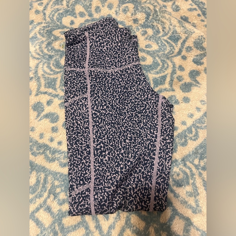 purple patterned leggings